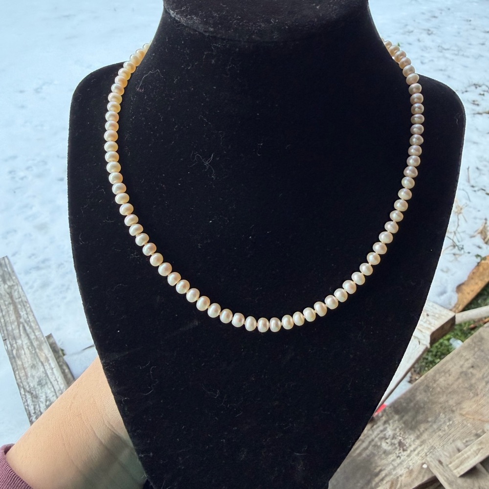 Classic Cream Pearl Necklace